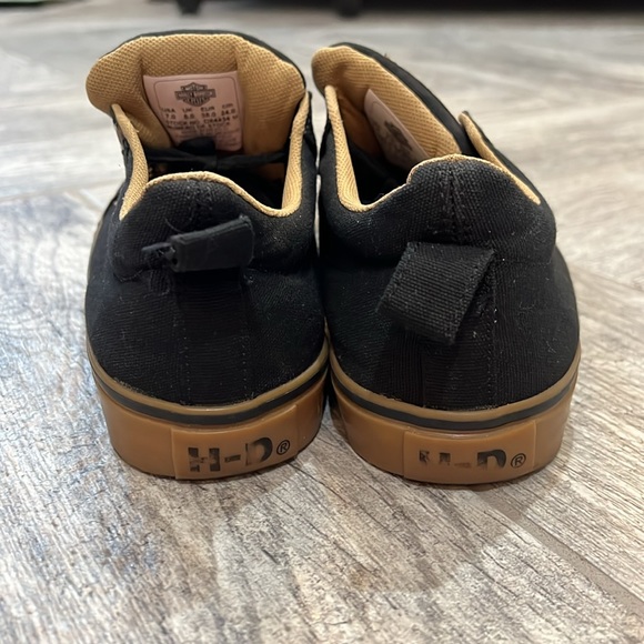 Harley Davidson Converse Style Tennis Shoes - Picture 3 of 5